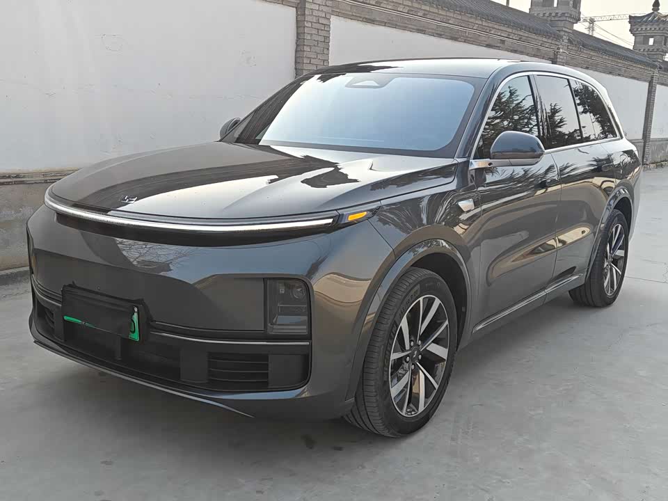 Li Auto Ideal L8