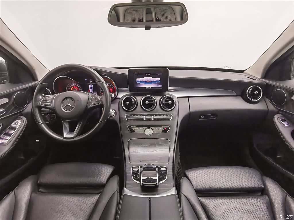 Mercedes-Benz C-Class, 2018 все фото