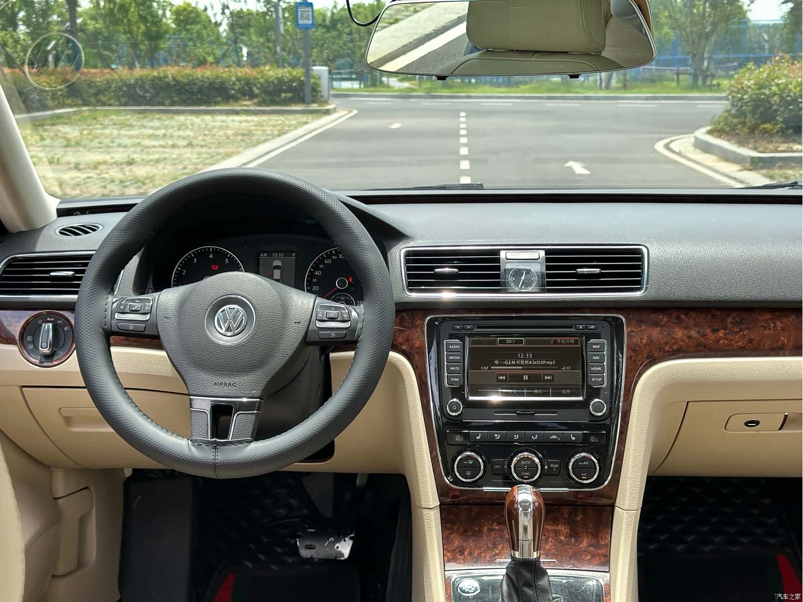Volkswagen Passat, 2013 18