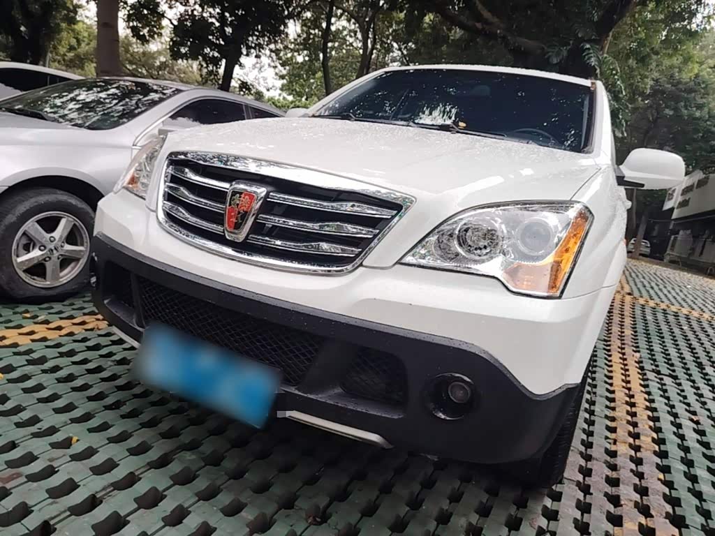 Roewe W5