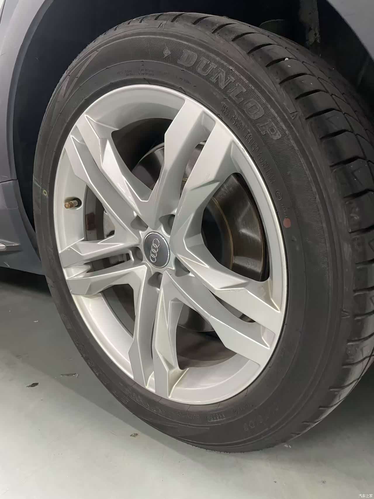 Audi A4, 2018 11