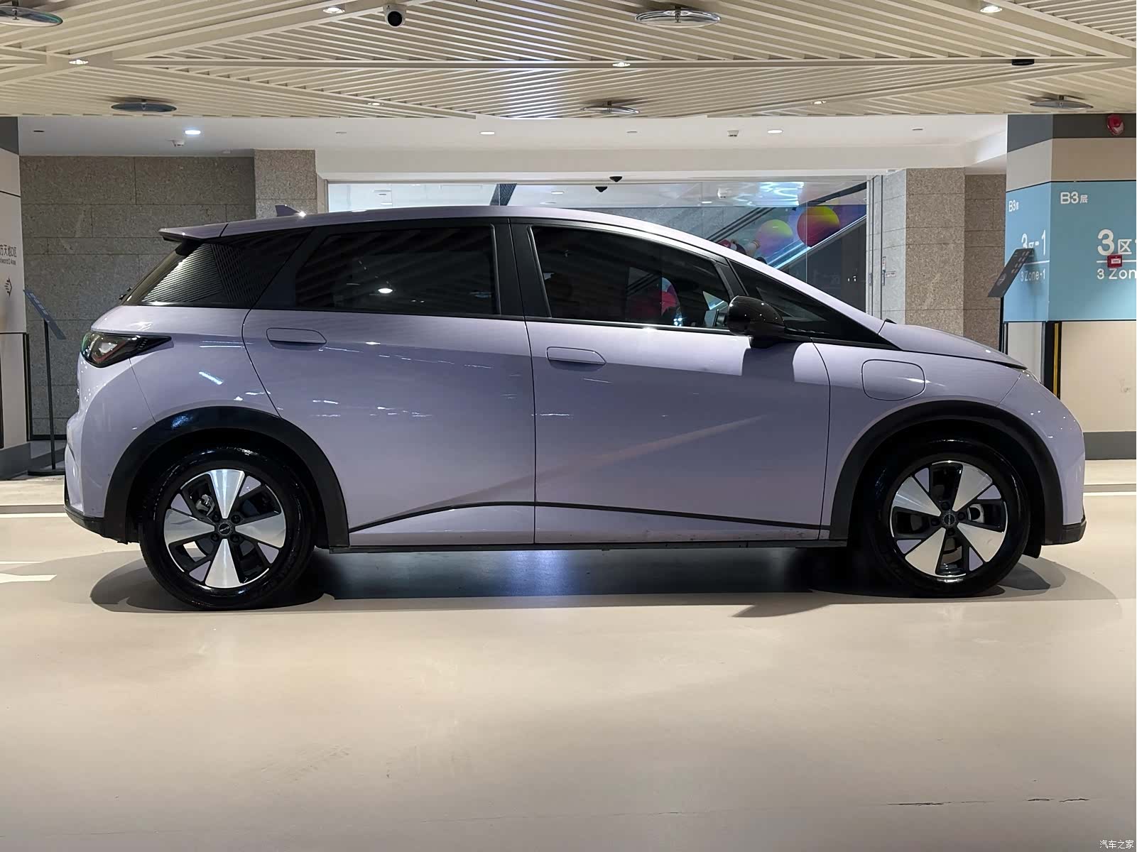 BYD Dolphin, 2023 7