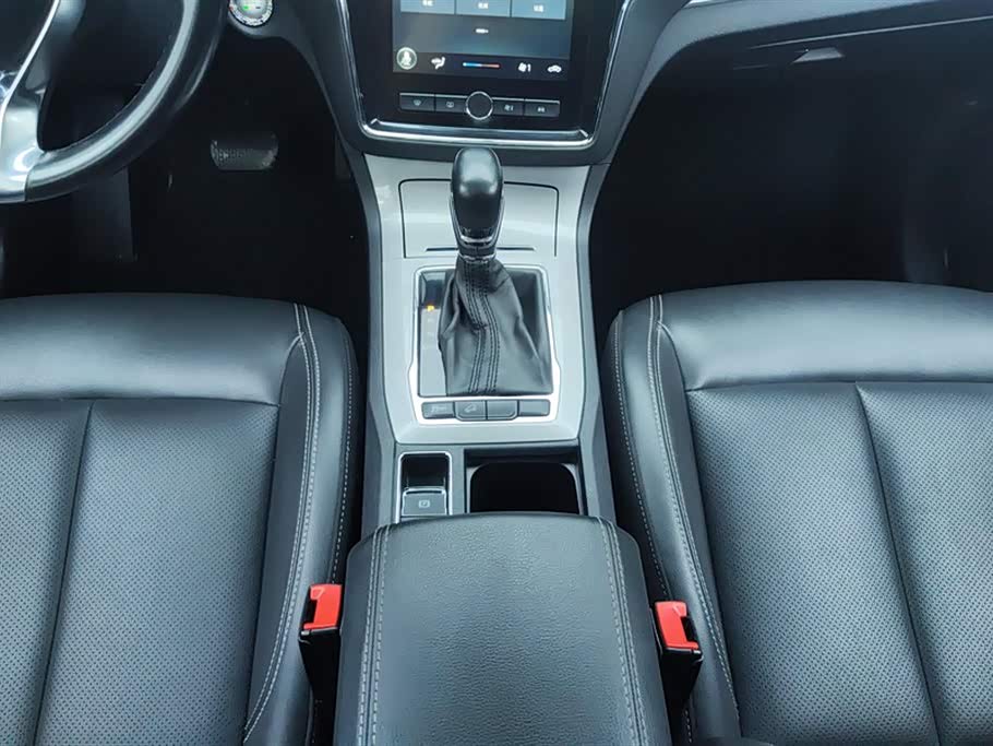 Roewe RX5 Roewe RX5