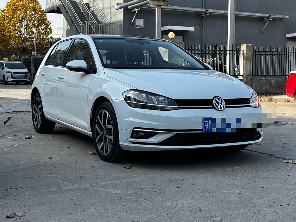 Volkswagen golf