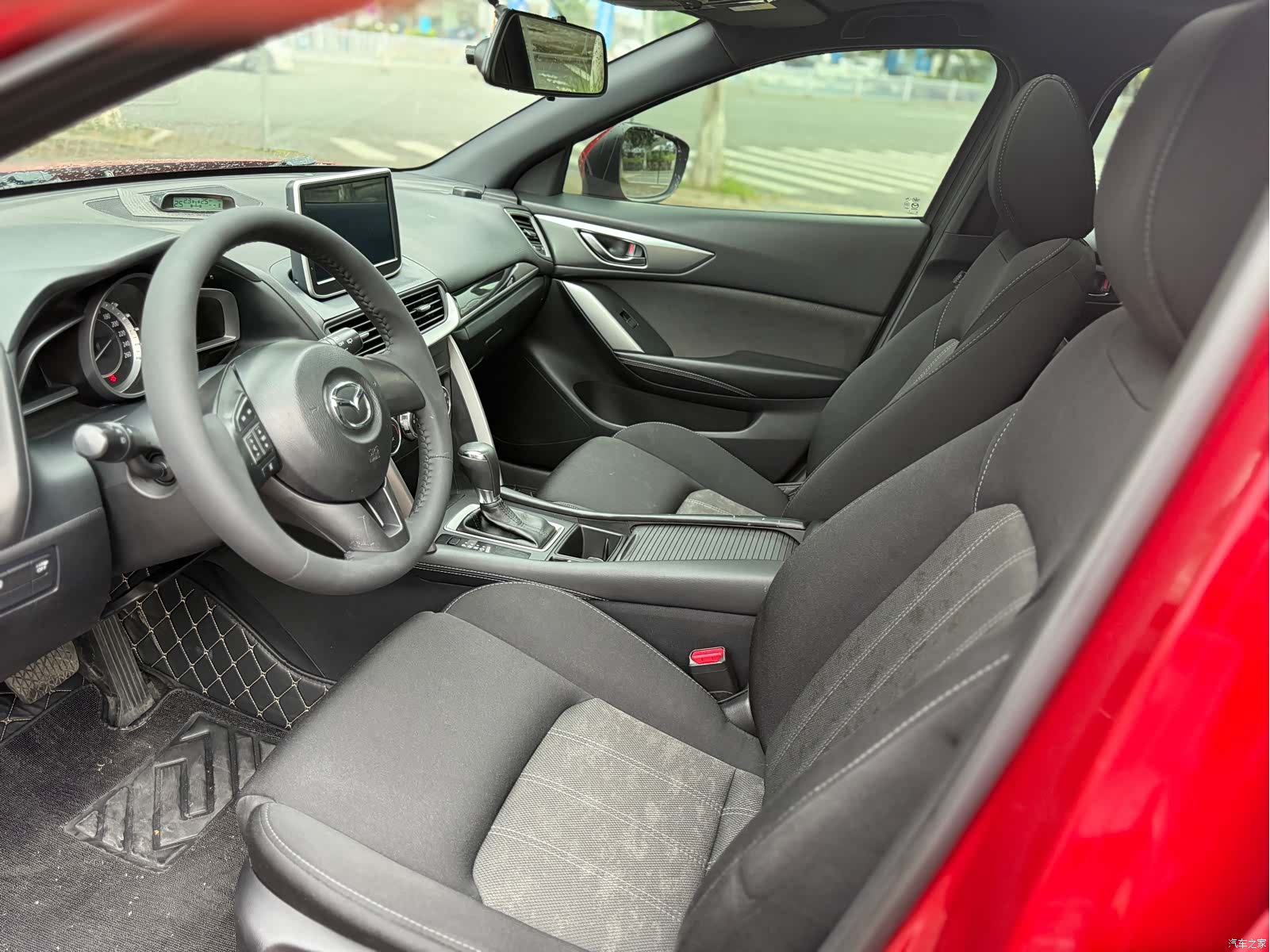 Mazda CX-4, 2016 4