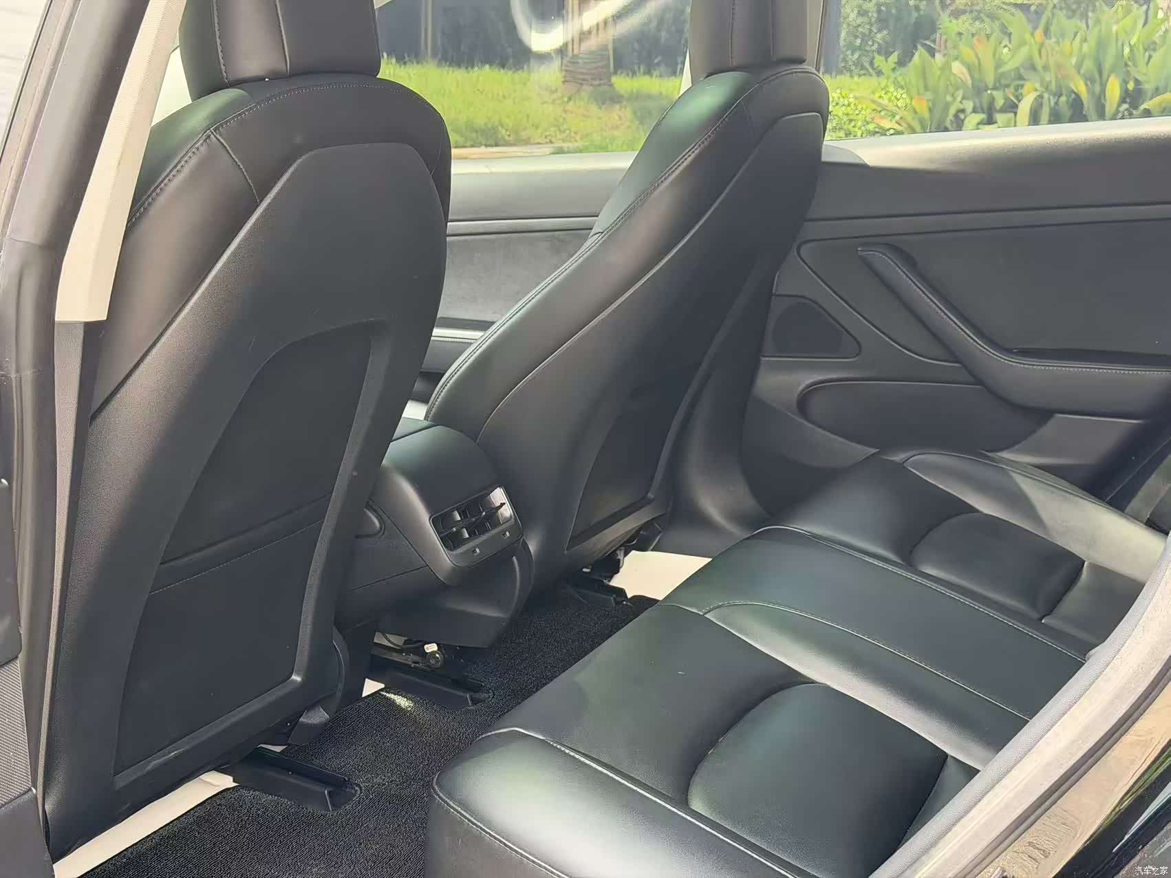 Tesla Model 3, 2020 8