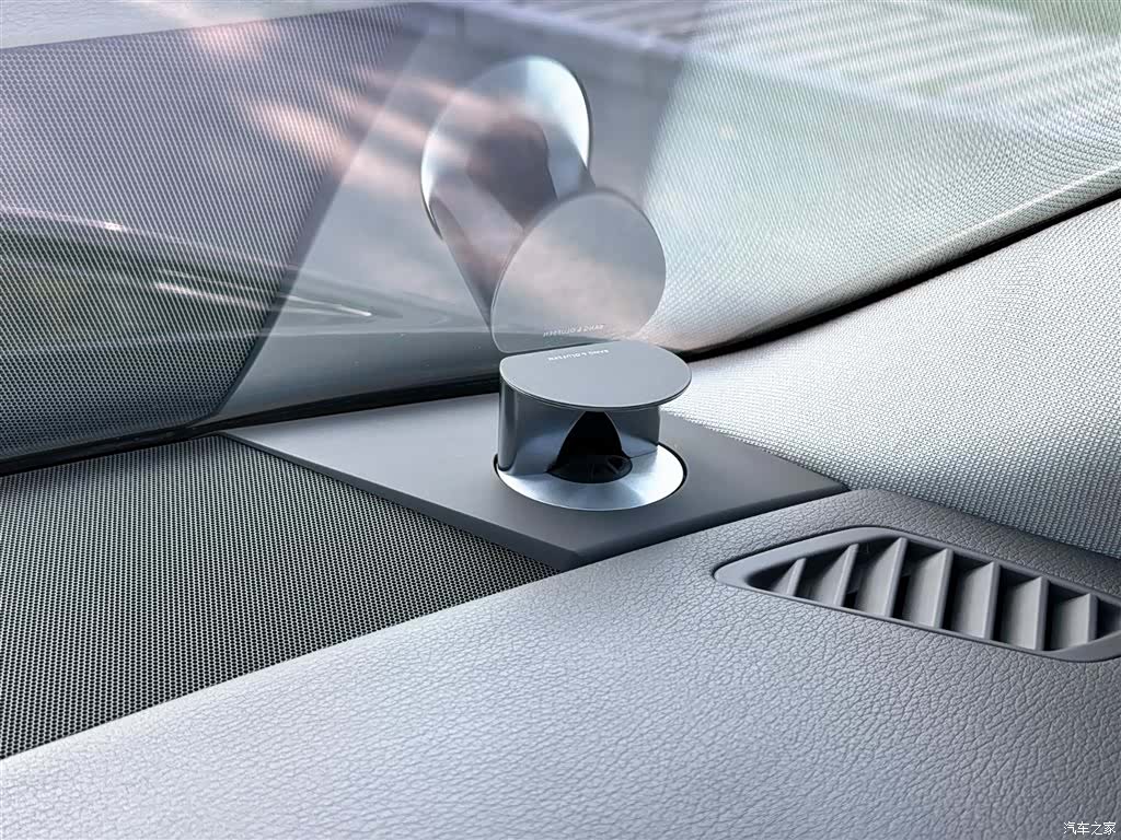 Audi TT, 2011 13
