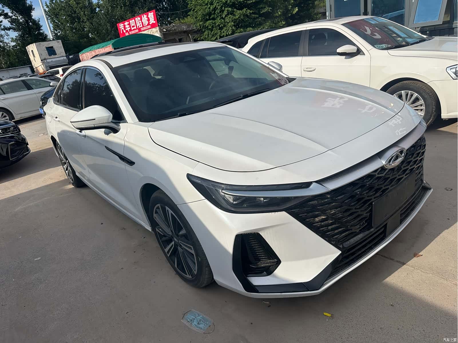 Chery Arrizo 8, 2024 3