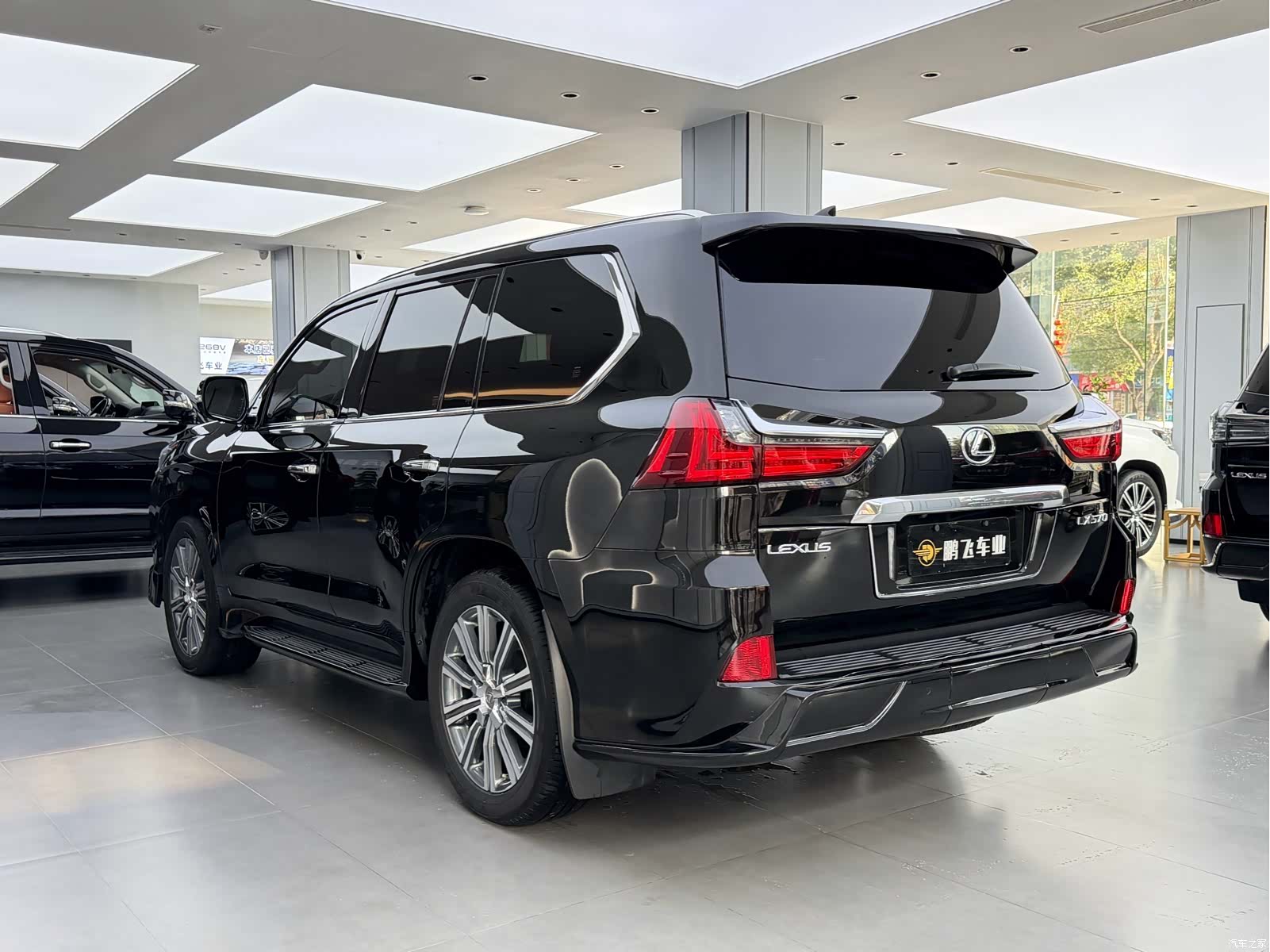 Lexus LX, 2017 23
