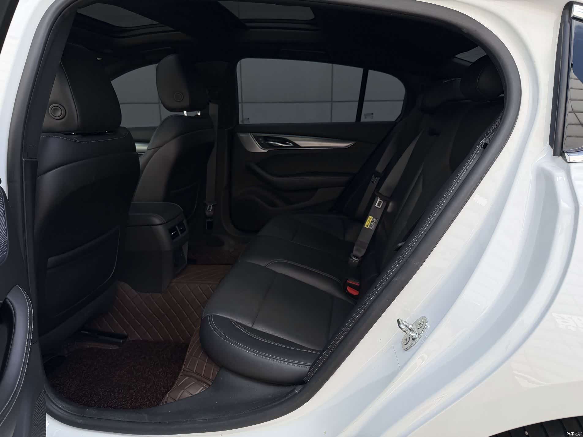 Cadillac CT5, 2022 9