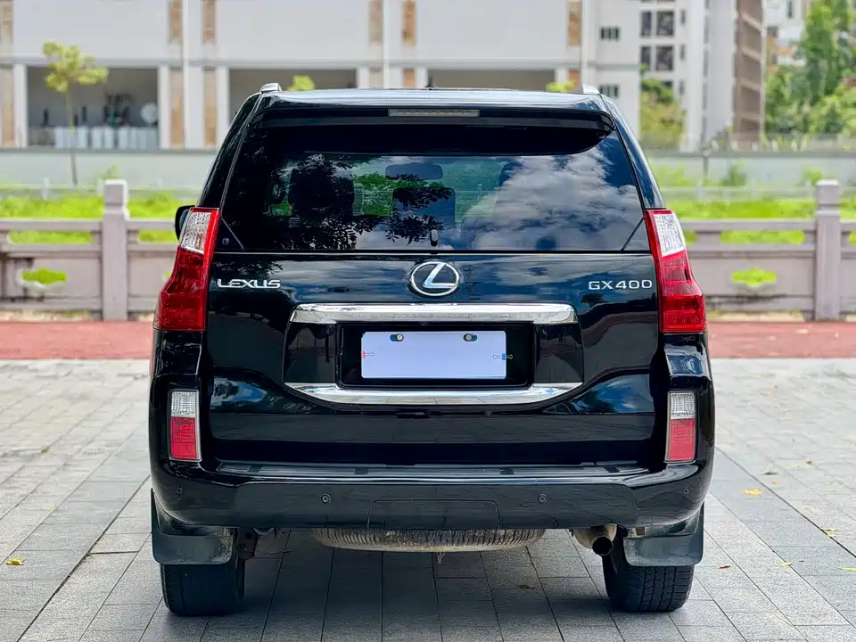 Lexus GX