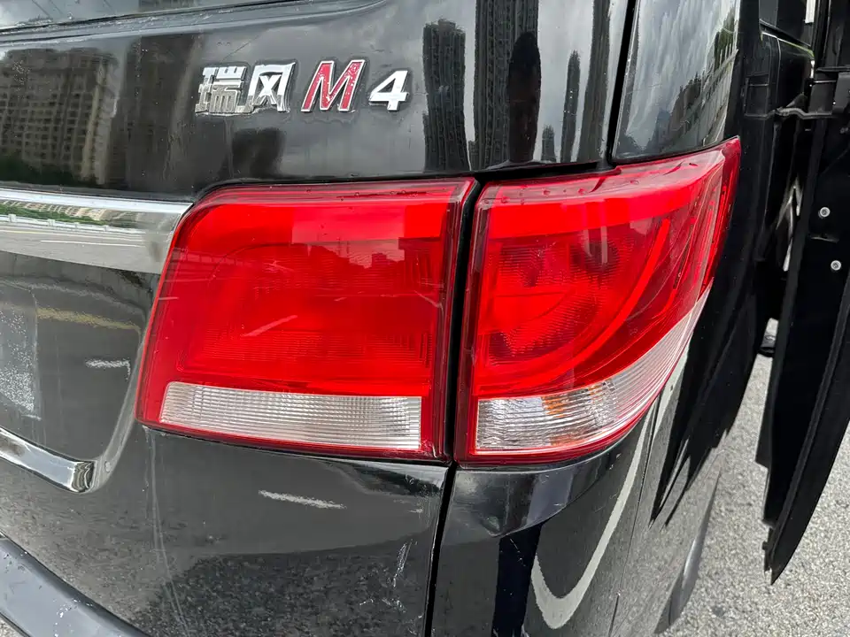 JAC Refine Ruifeng M4