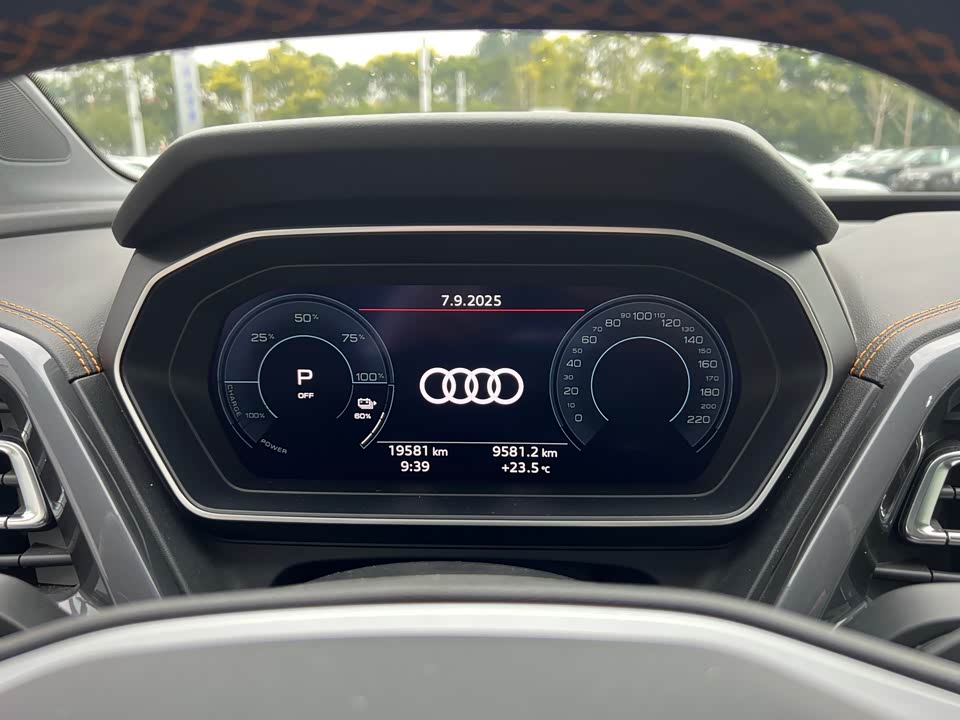 Audi Q4