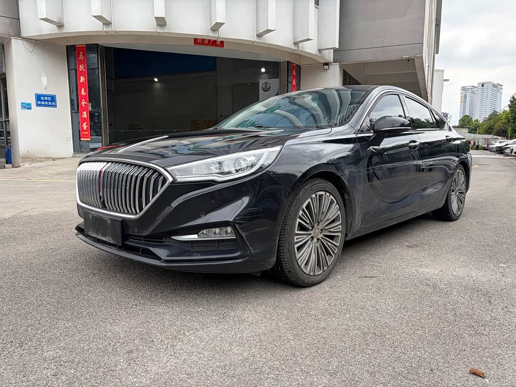Hongqi H5 2022 1.8T AT