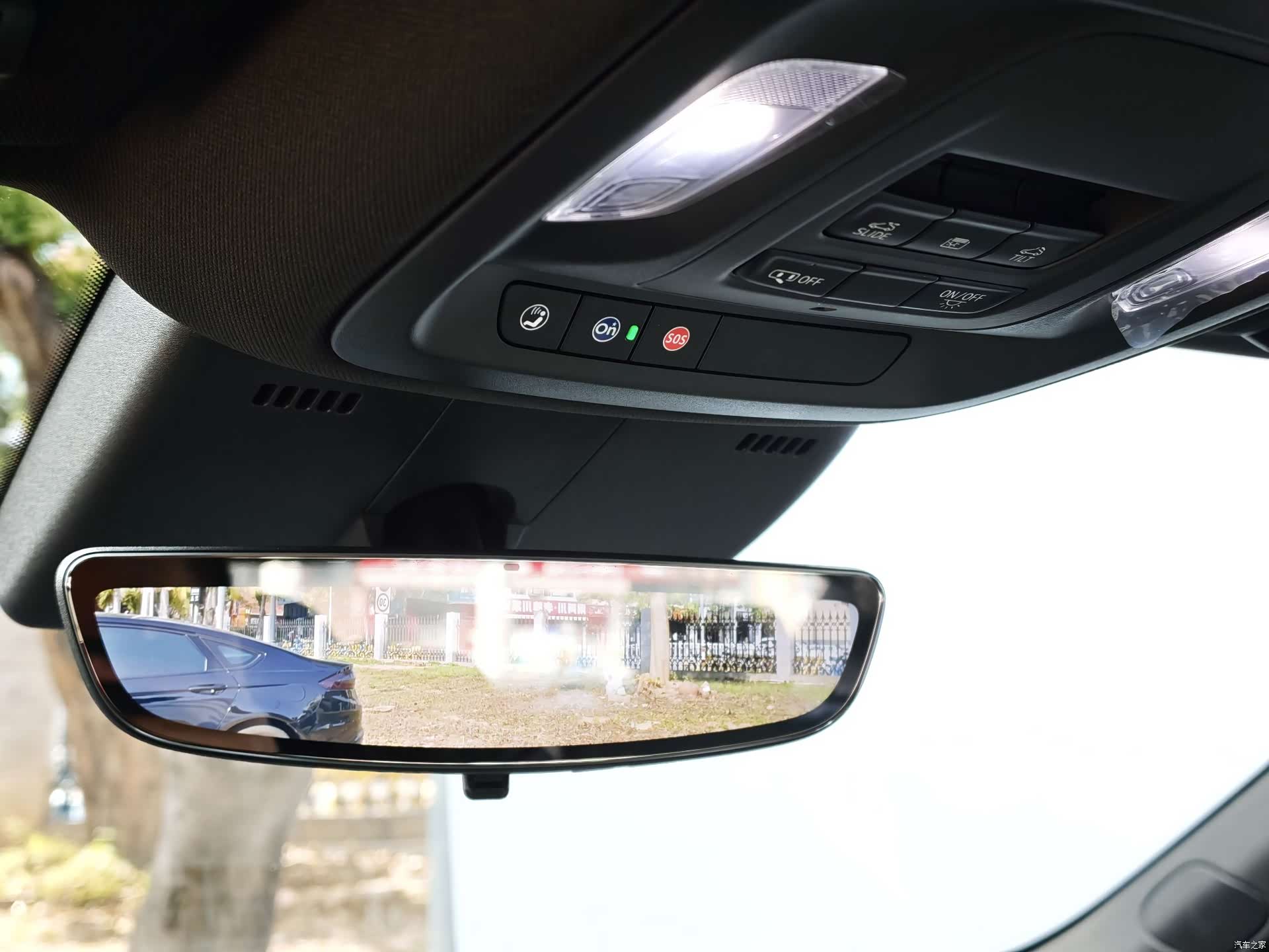Cadillac CT5, 2025 19