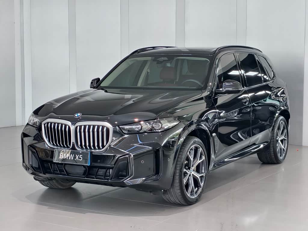 BMW X5 2023 xDrive 30Li Premium M Sport