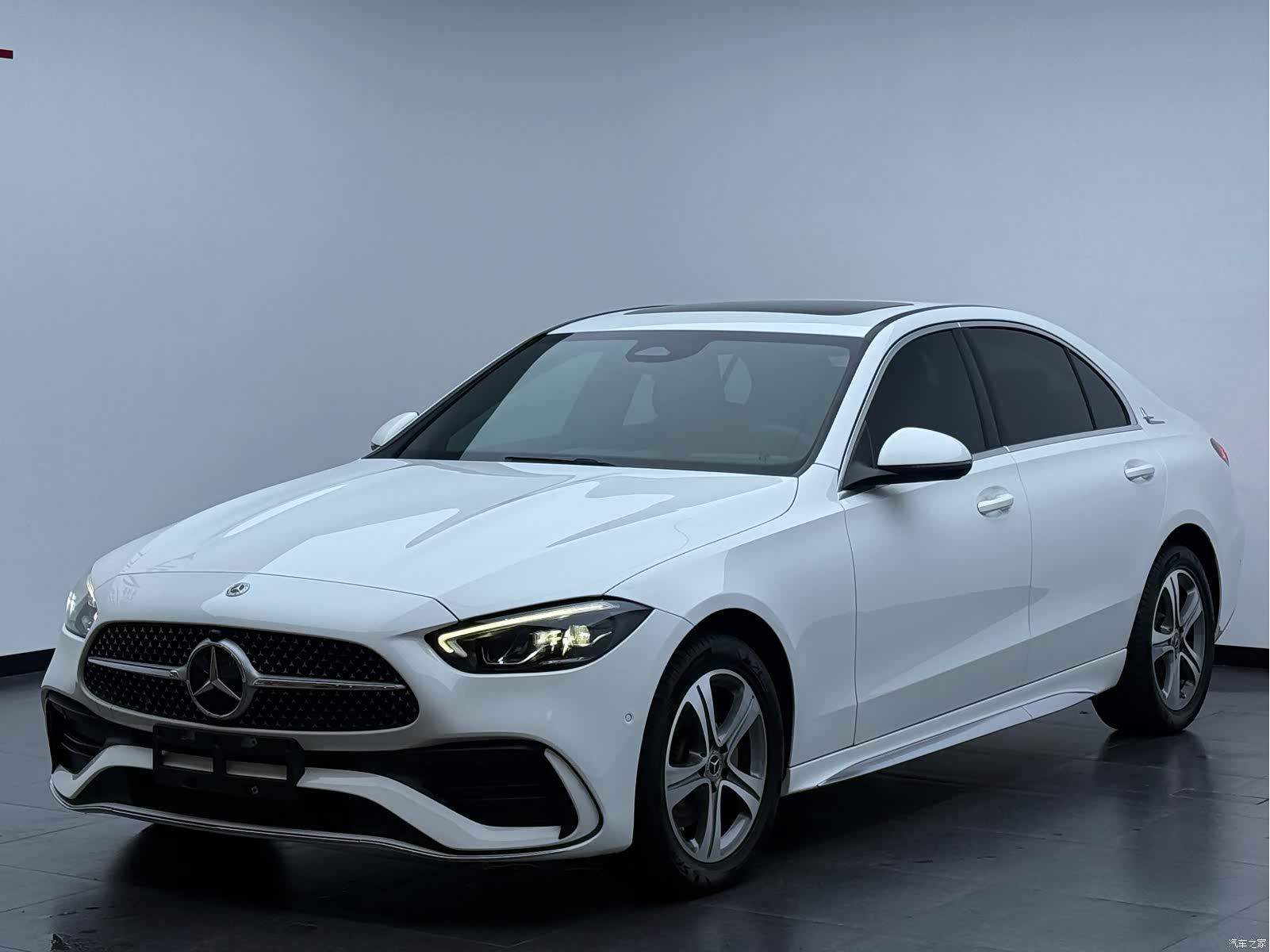 Mercedes-Benz C-Class, 2022 1