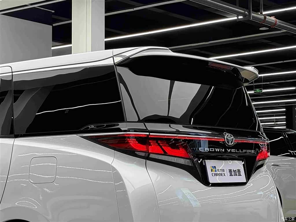 Toyota Vellfire, 2025 21