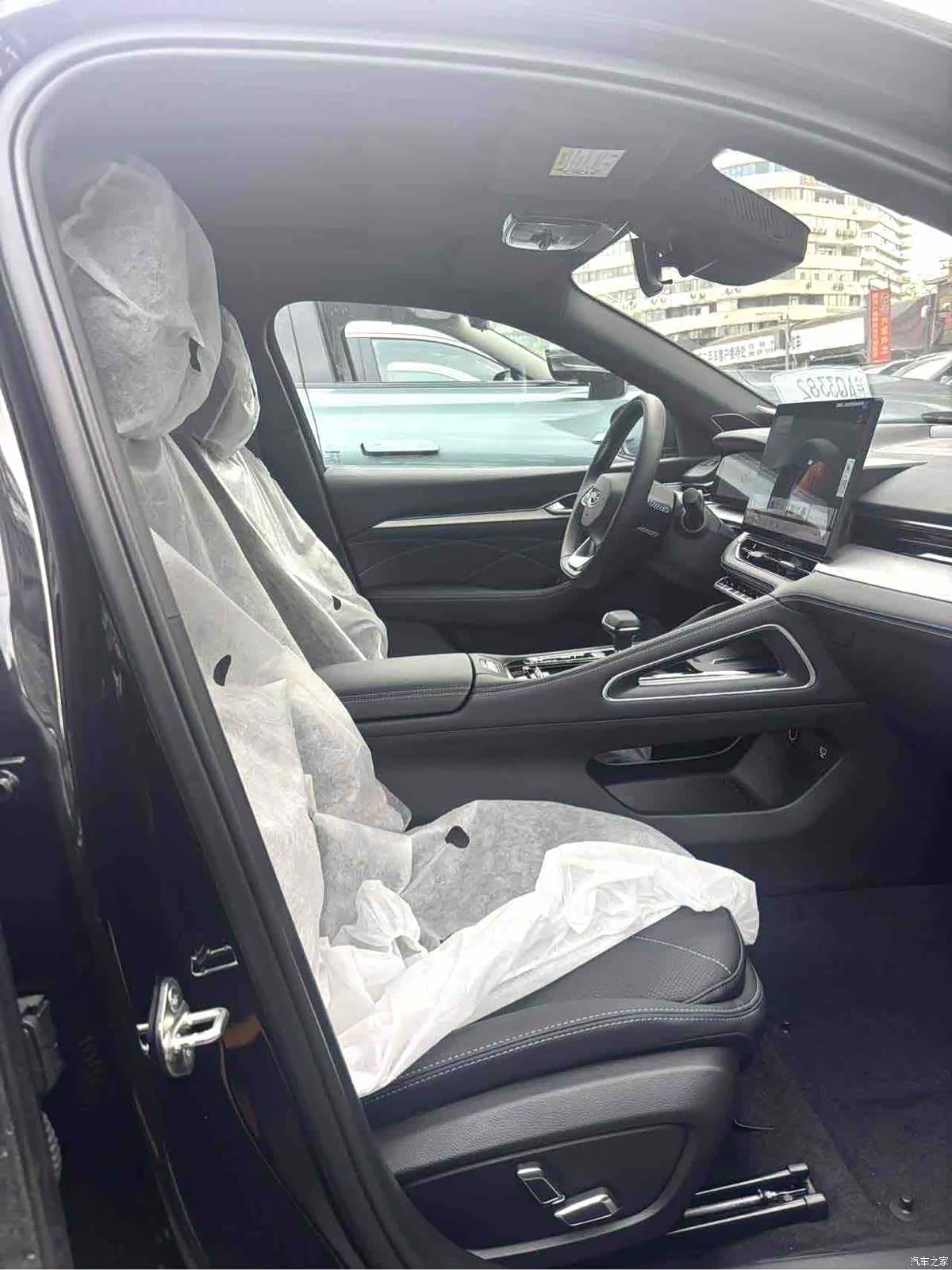 Geely Preface, 2026 6