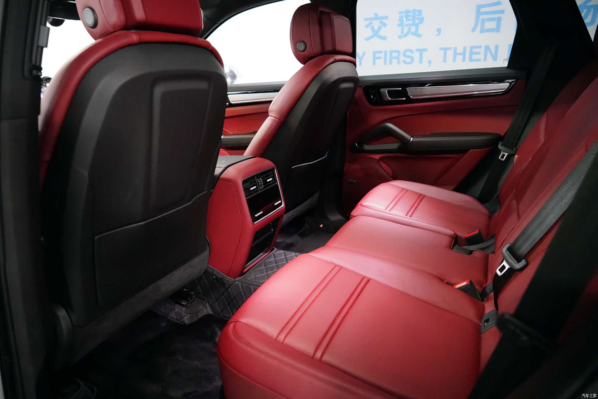 Porsche Cayenne, 2021 10