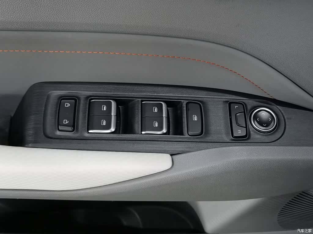 Wuling RC-6, 2019 9