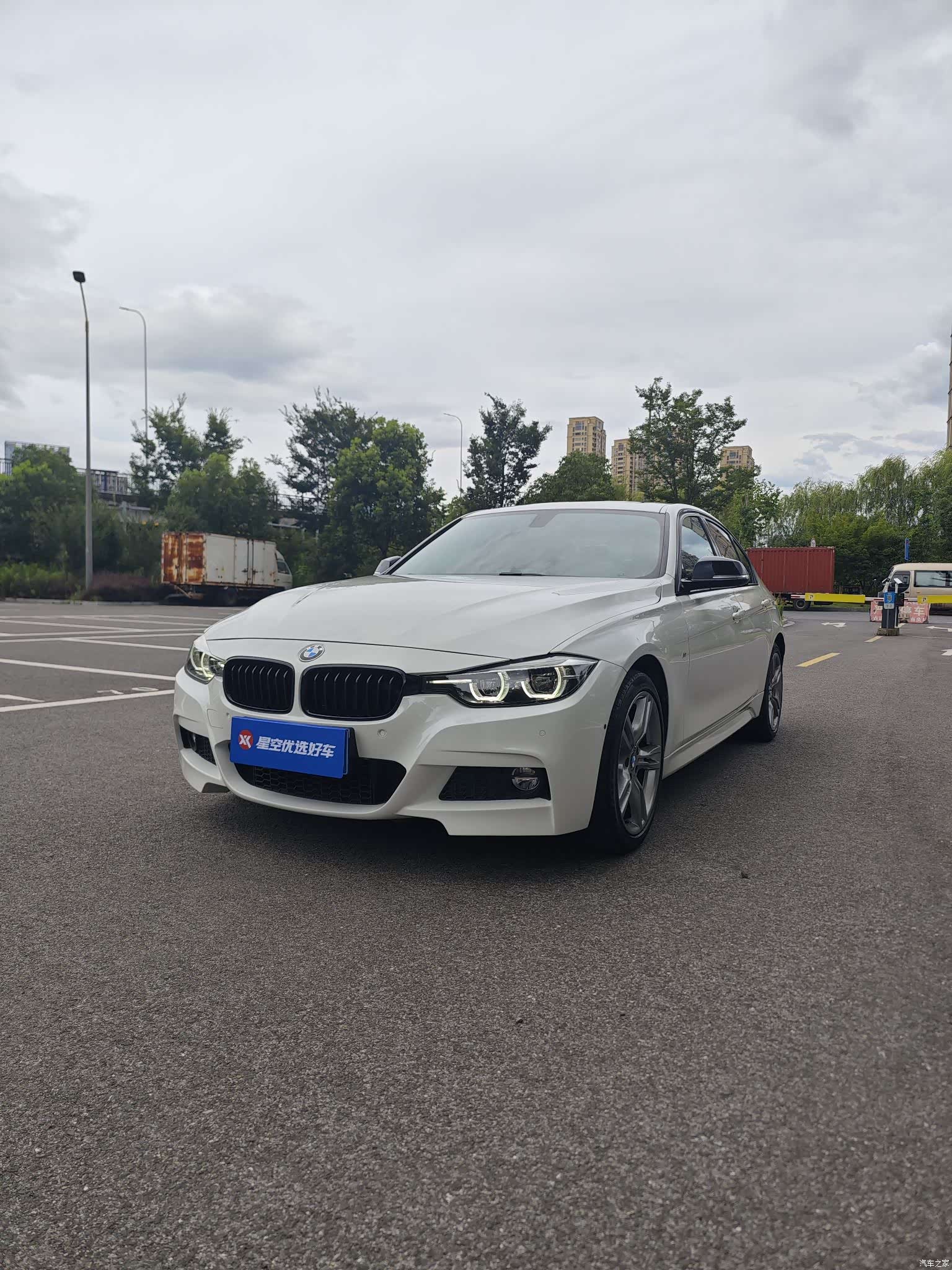 BMW 3 Series, 2018 1
