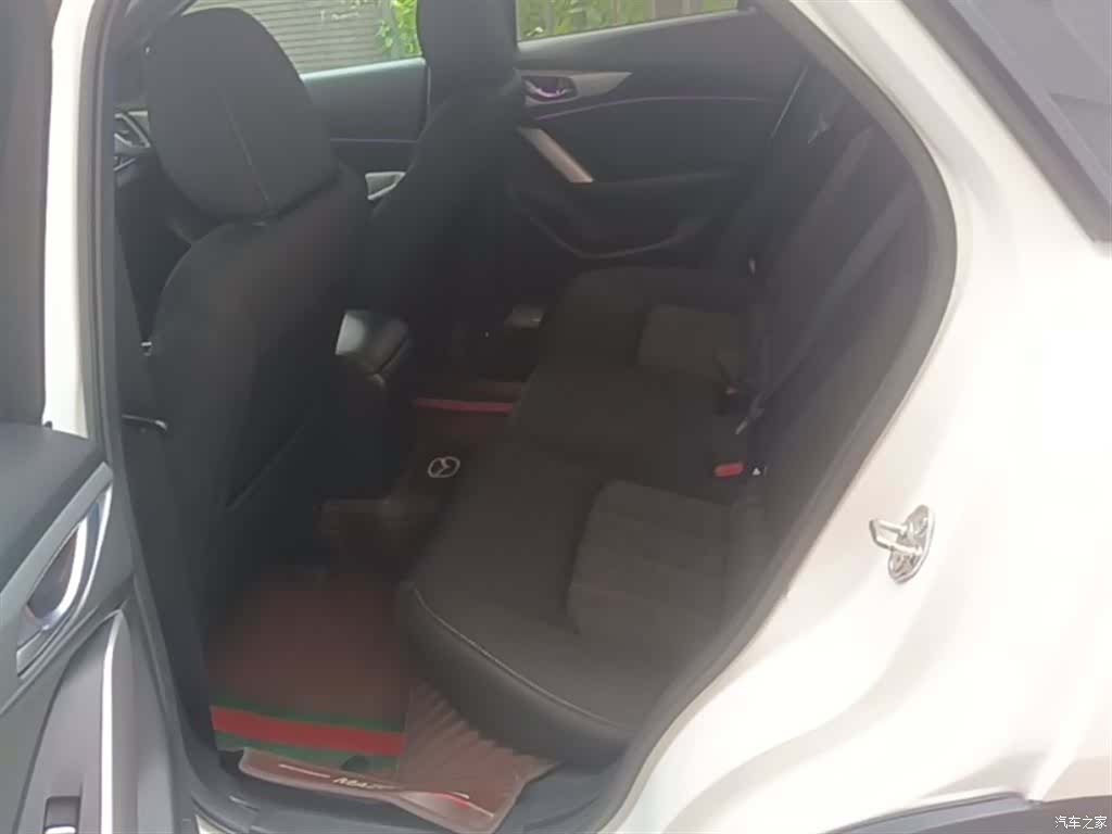 Mazda CX-4, 2019 17