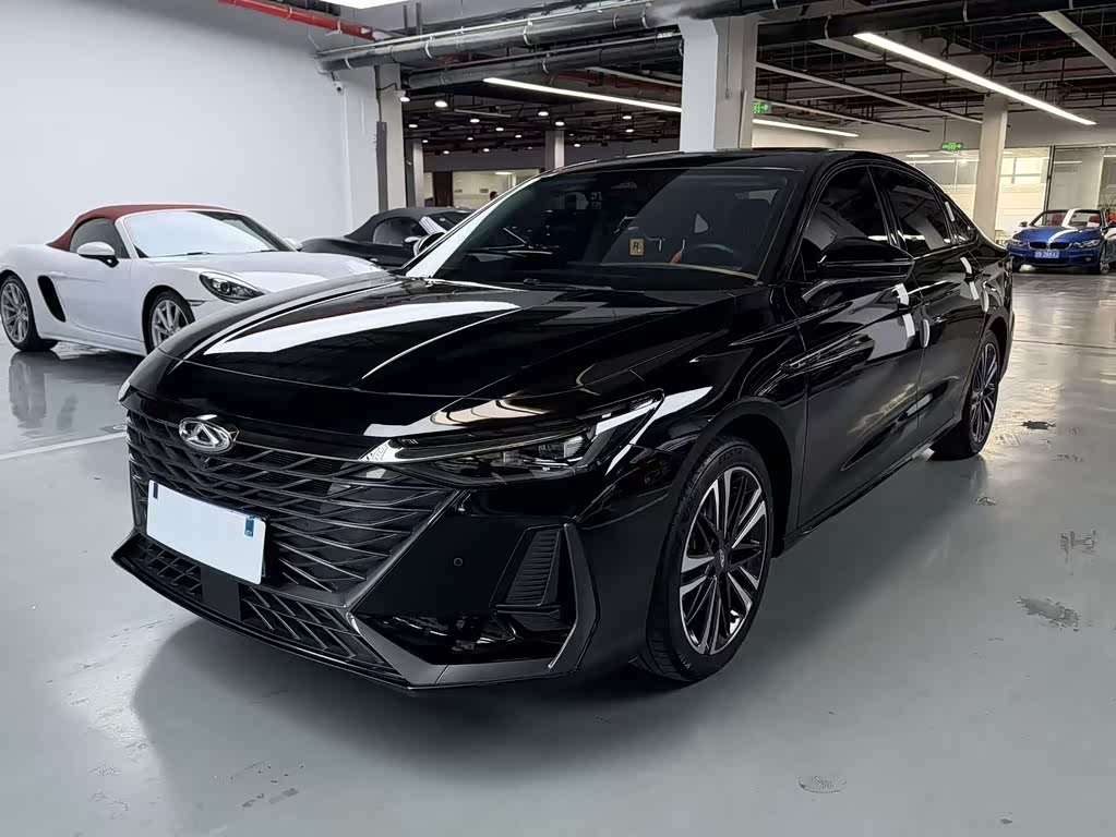Chery Arrizo 8