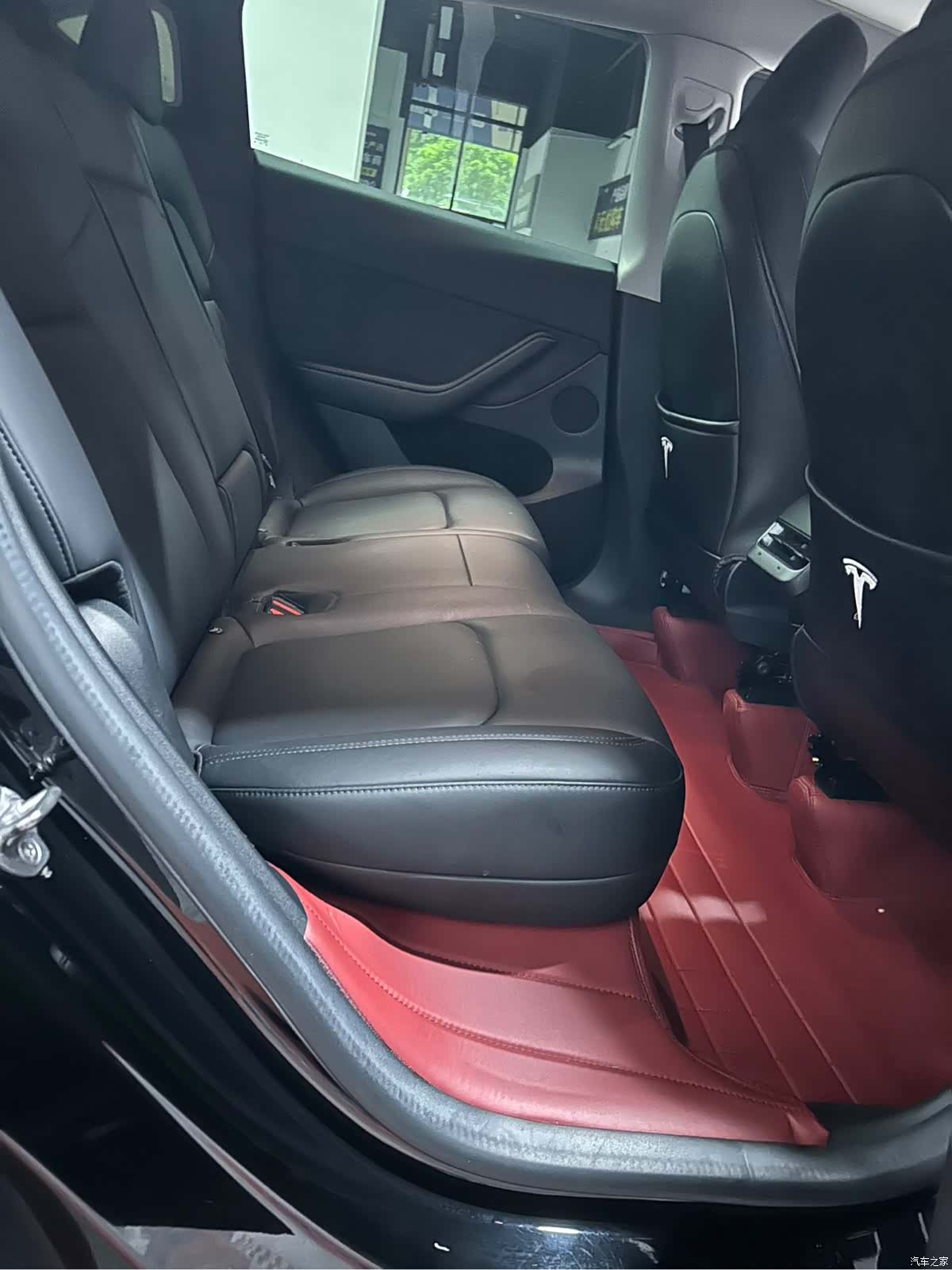 Tesla Model Y, 2022 7