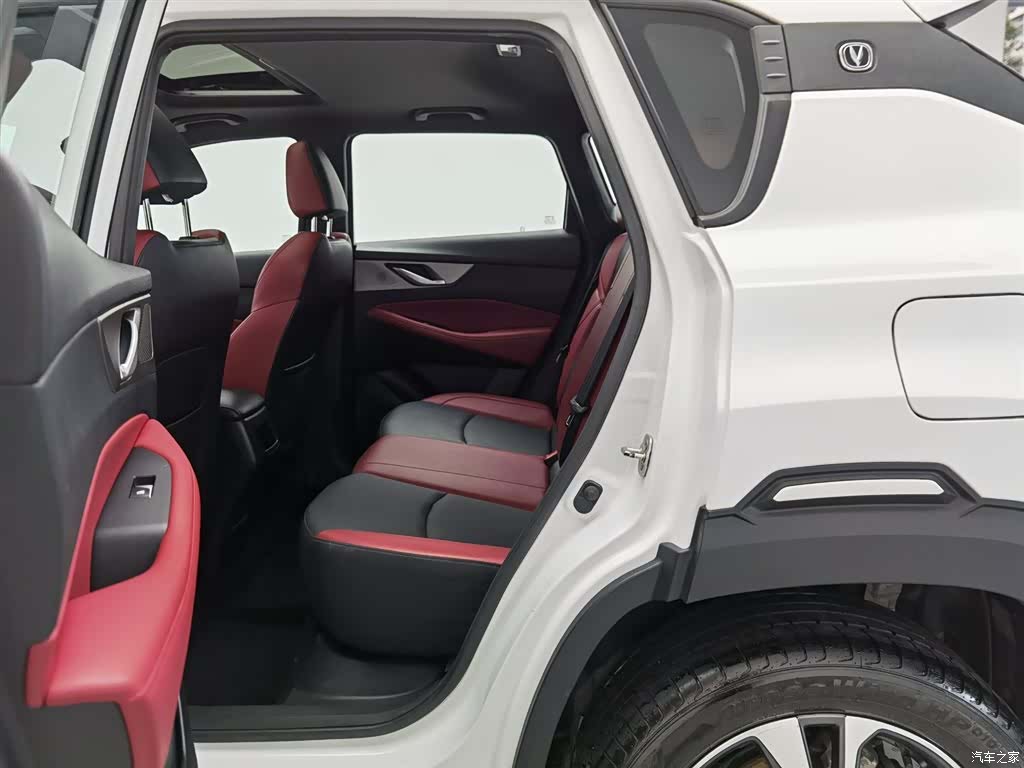Changan CS35, 2022 15