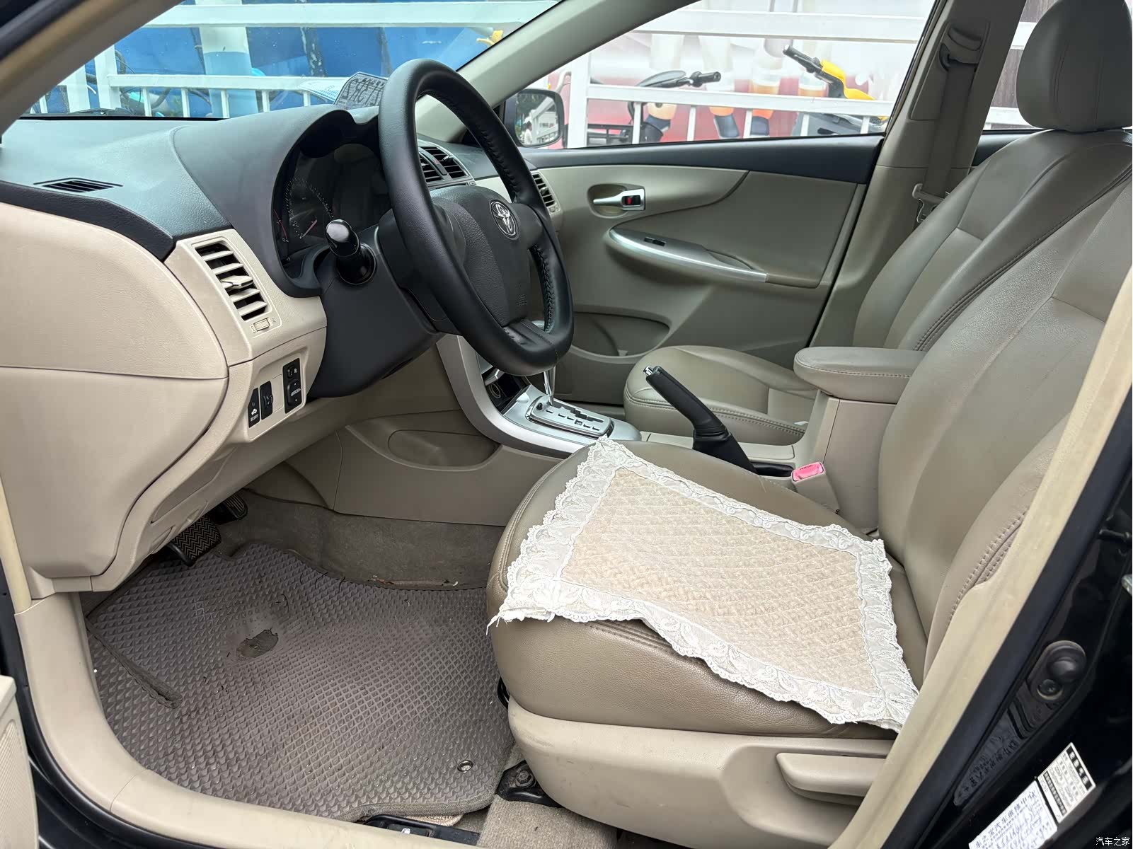 Toyota Corolla, 2013 7