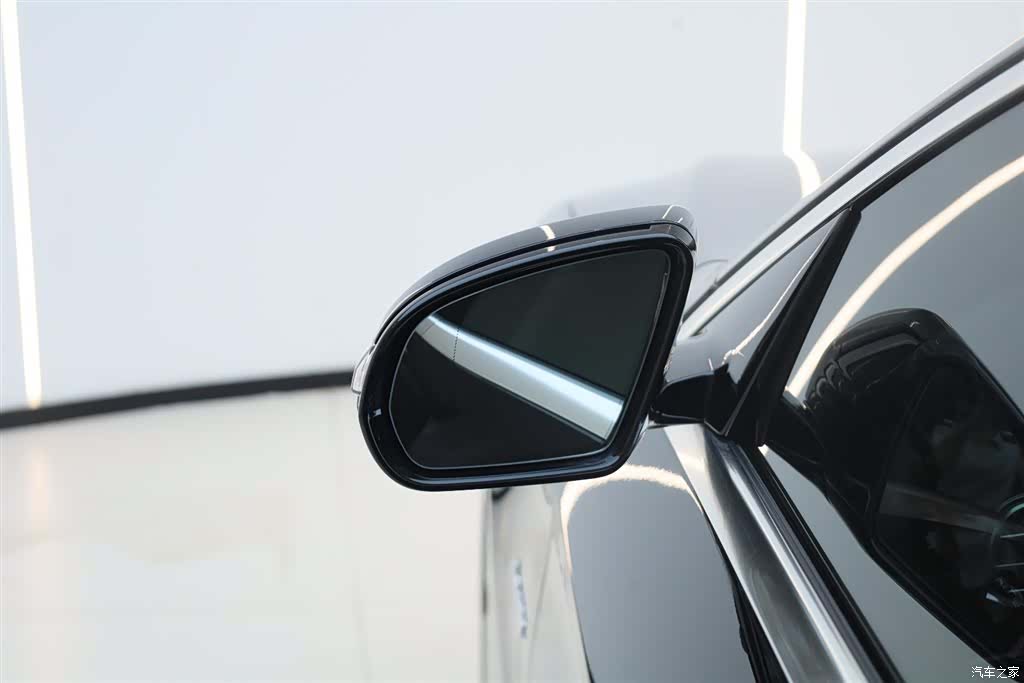 Maybach S-Class, 2017 16