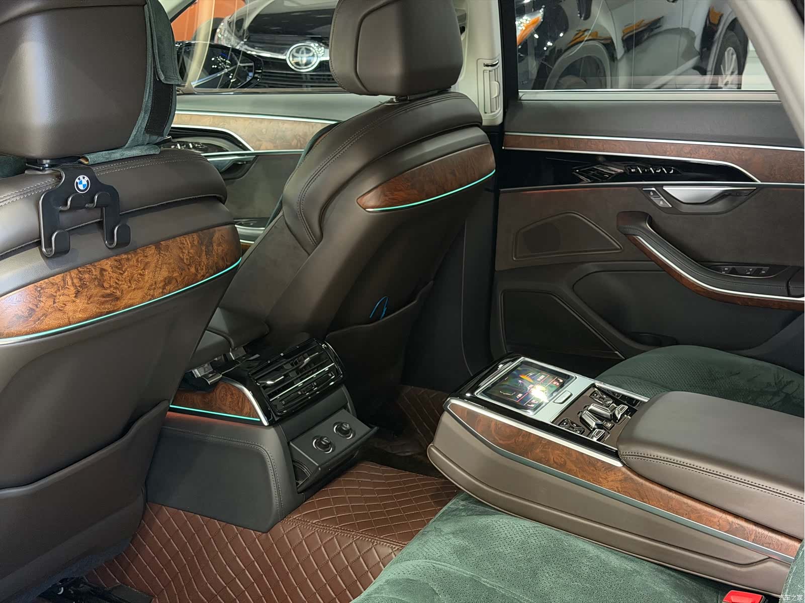 Audi A8L, 2019 10
