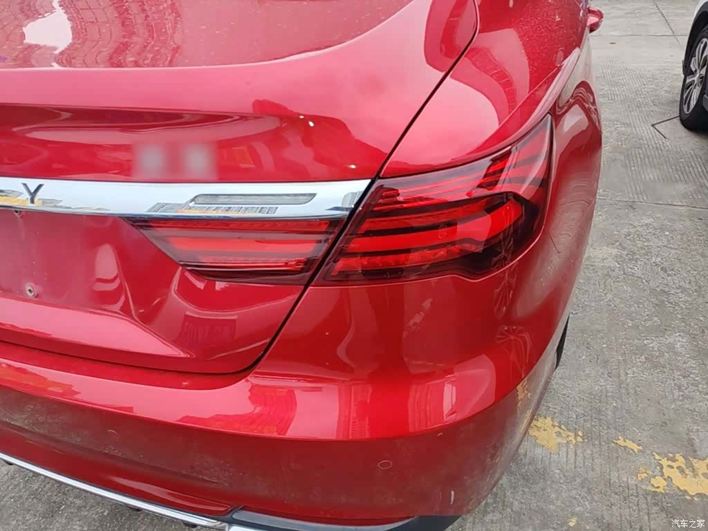Geely Binray, 2019 8