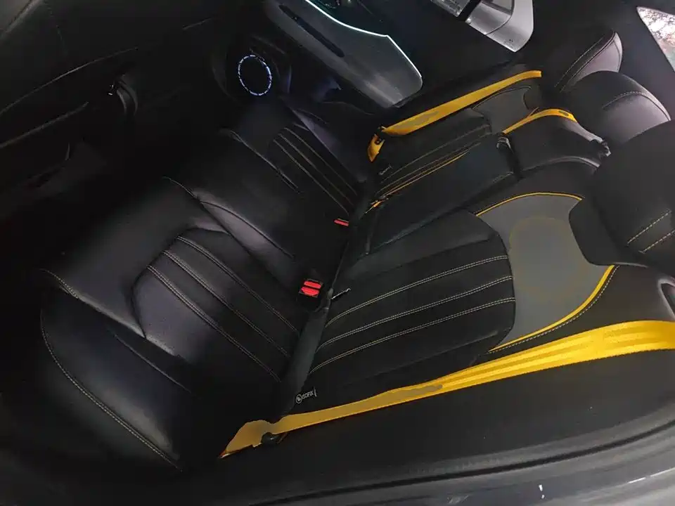 Trumpchi Shadow Leopard