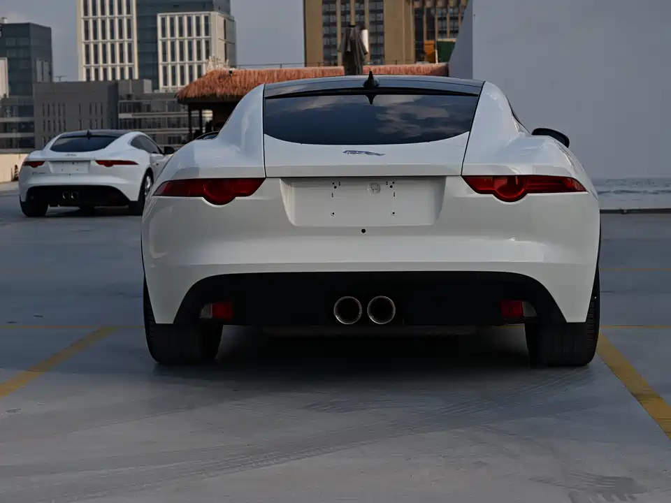 Jaguar F-TYPE