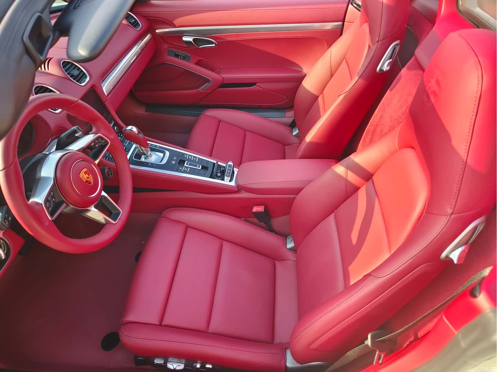 Porsche Boxster, 2025 11