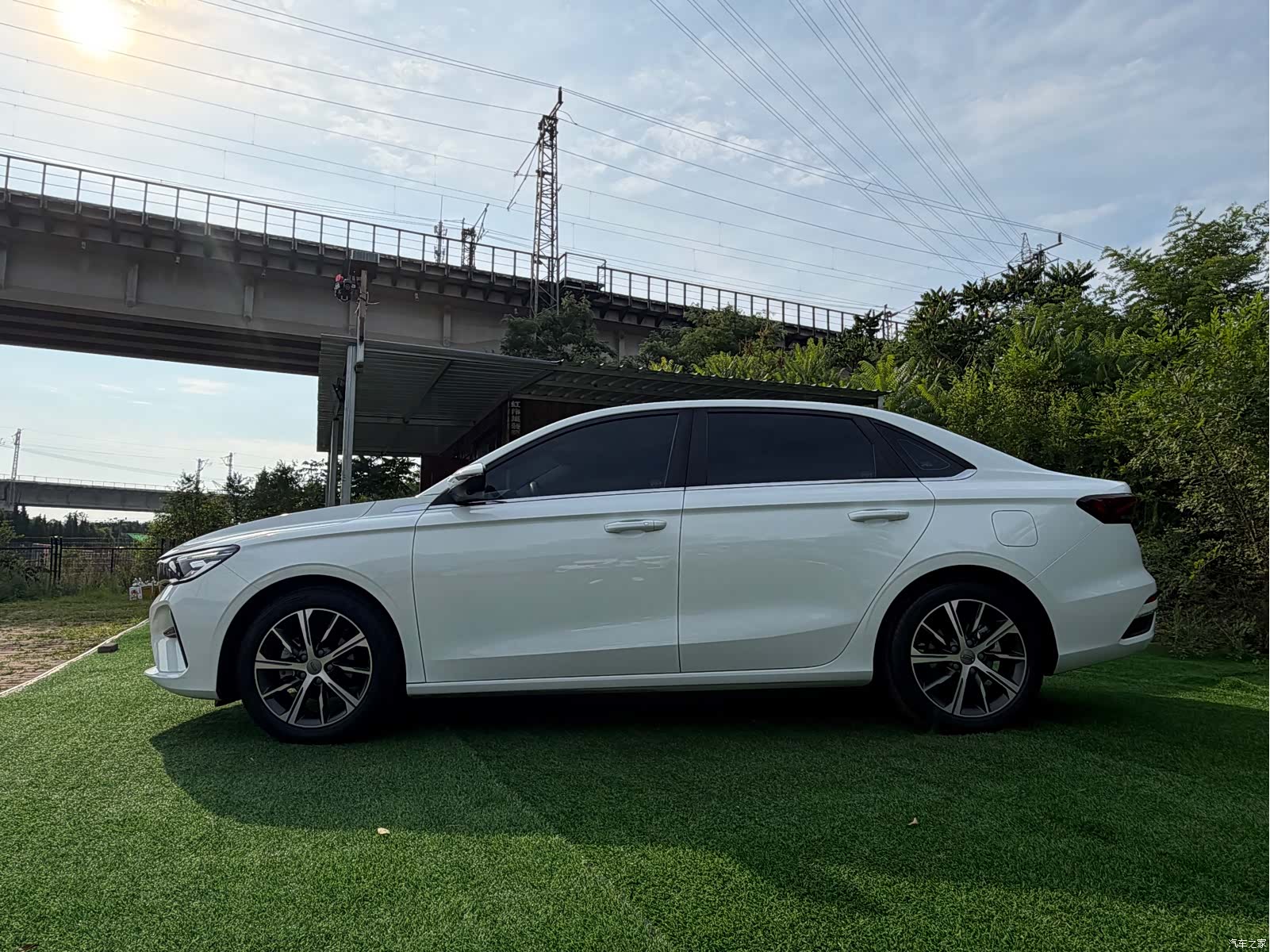 Geely Emgrand, 2021 7