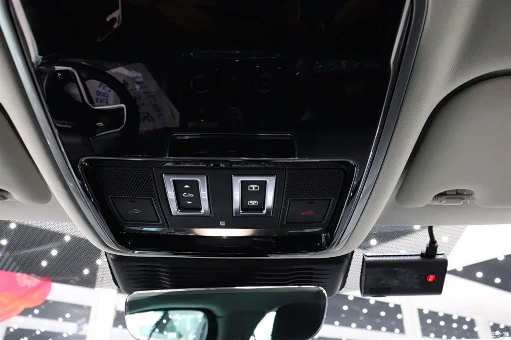 Land Rover Range Rover, 2023 12