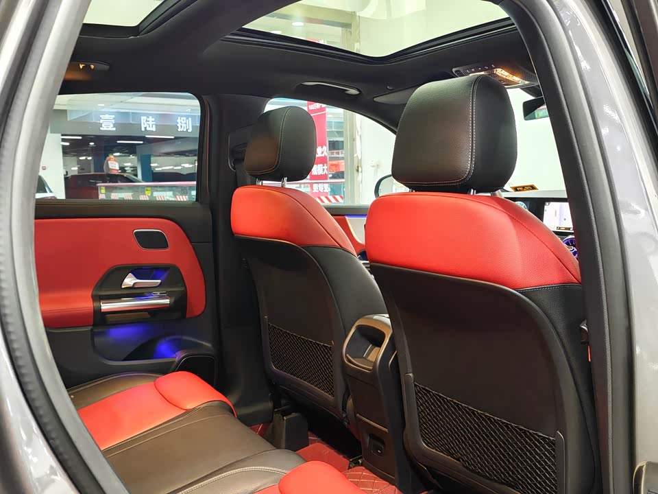 Mercedes-Benz GLA AMG