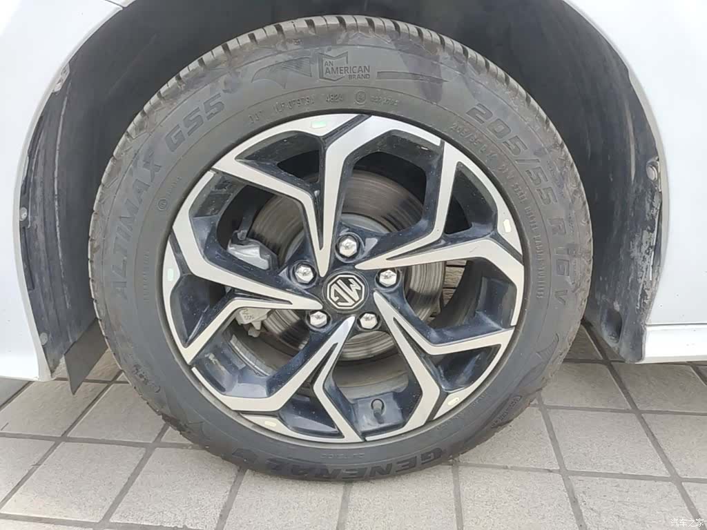 MG MG5, 2022 23