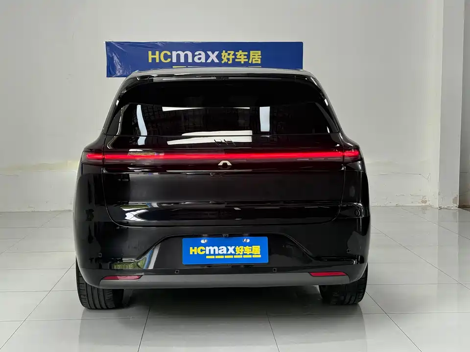 Li Auto Ideal L6