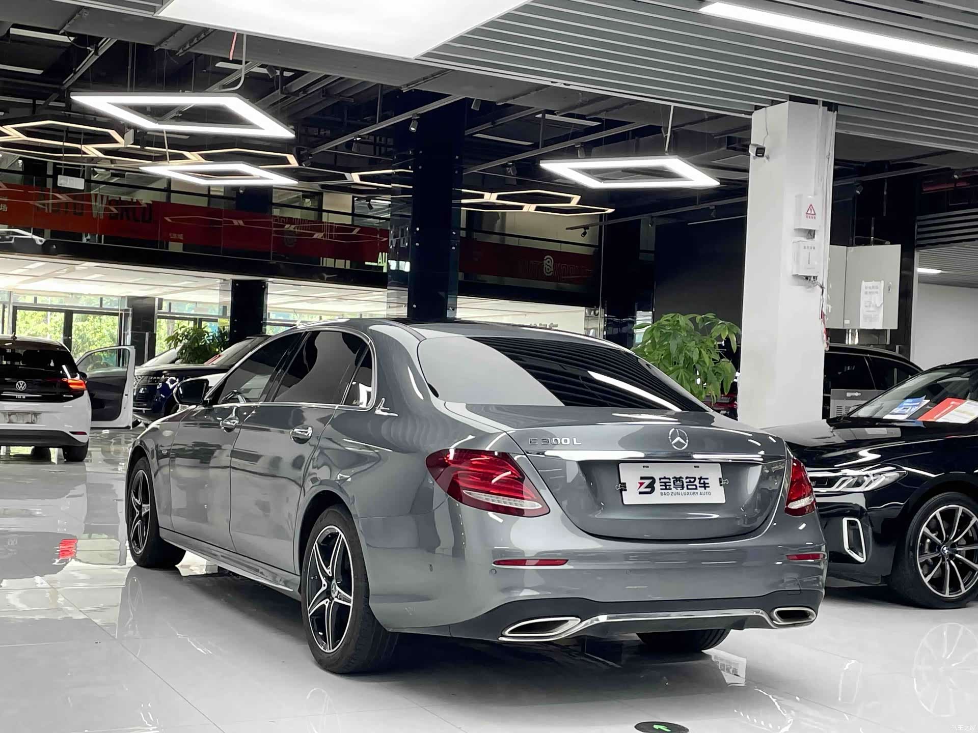 Mercedes-Benz E-Class, 2020 13