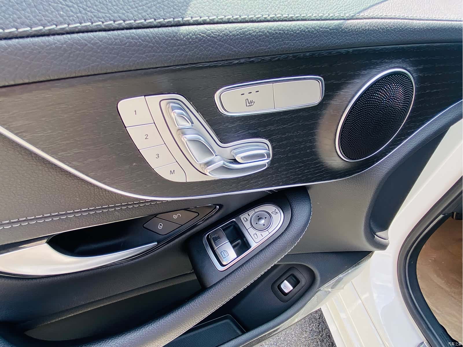 Mercedes-Benz C-Class, 2021 12