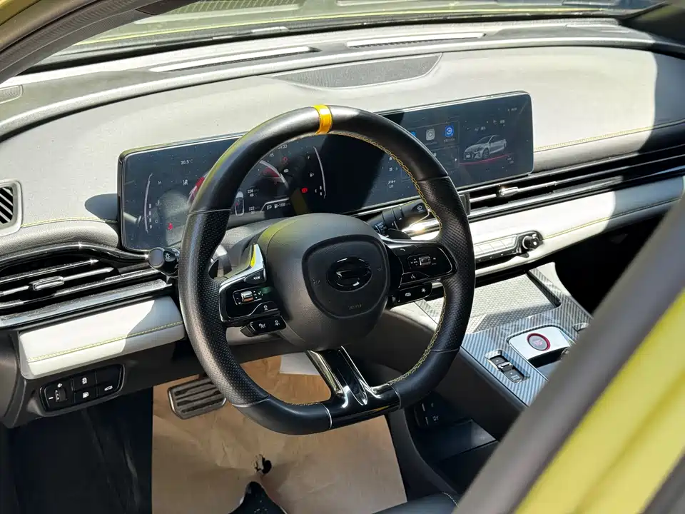 Trumpchi Shadow Leopard