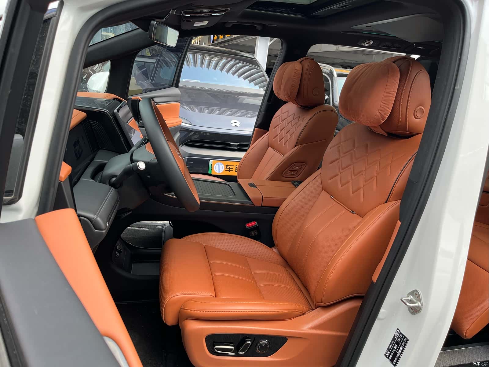 Trumpchi M8, 2025 9