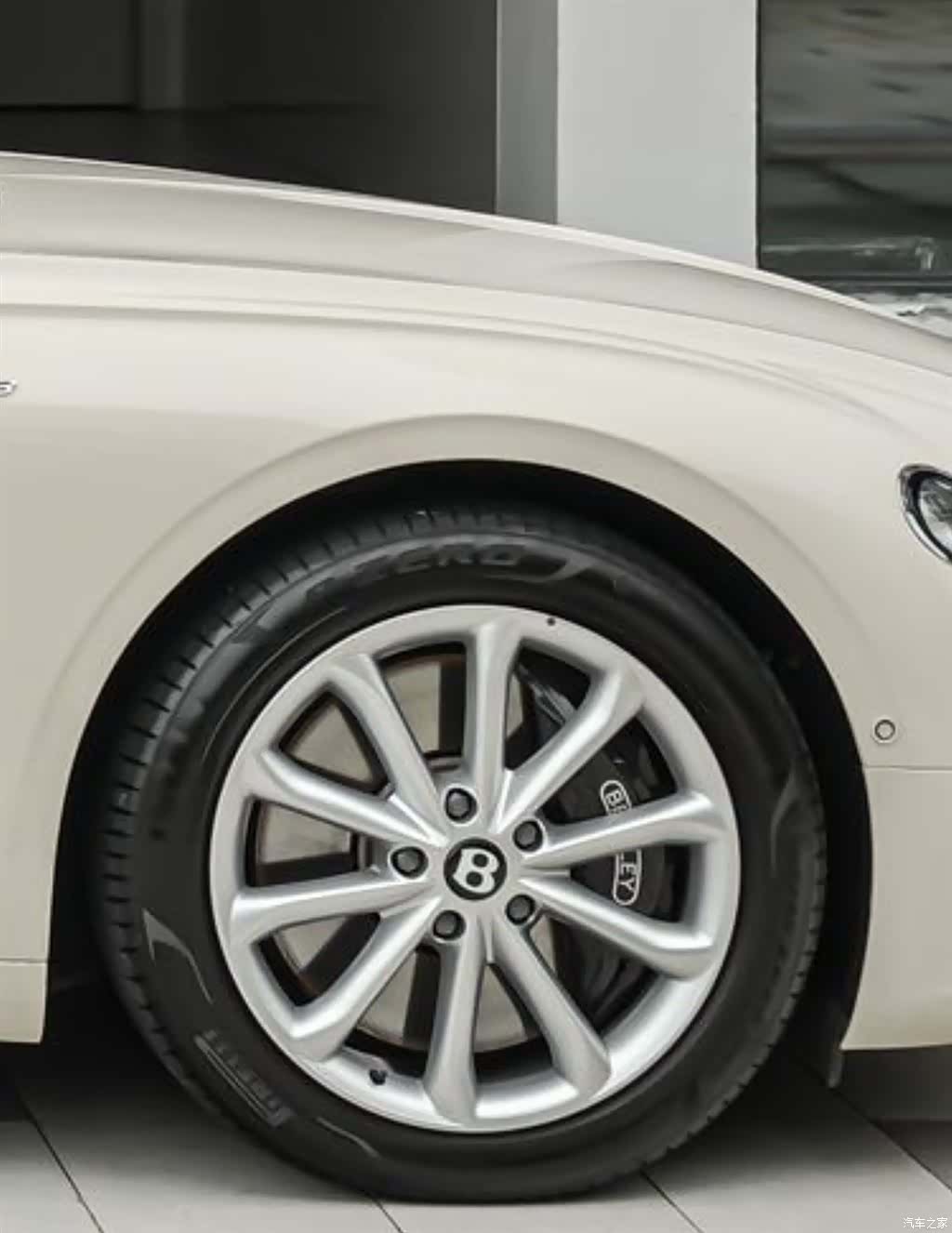Bentley Continental GT, 2022 3