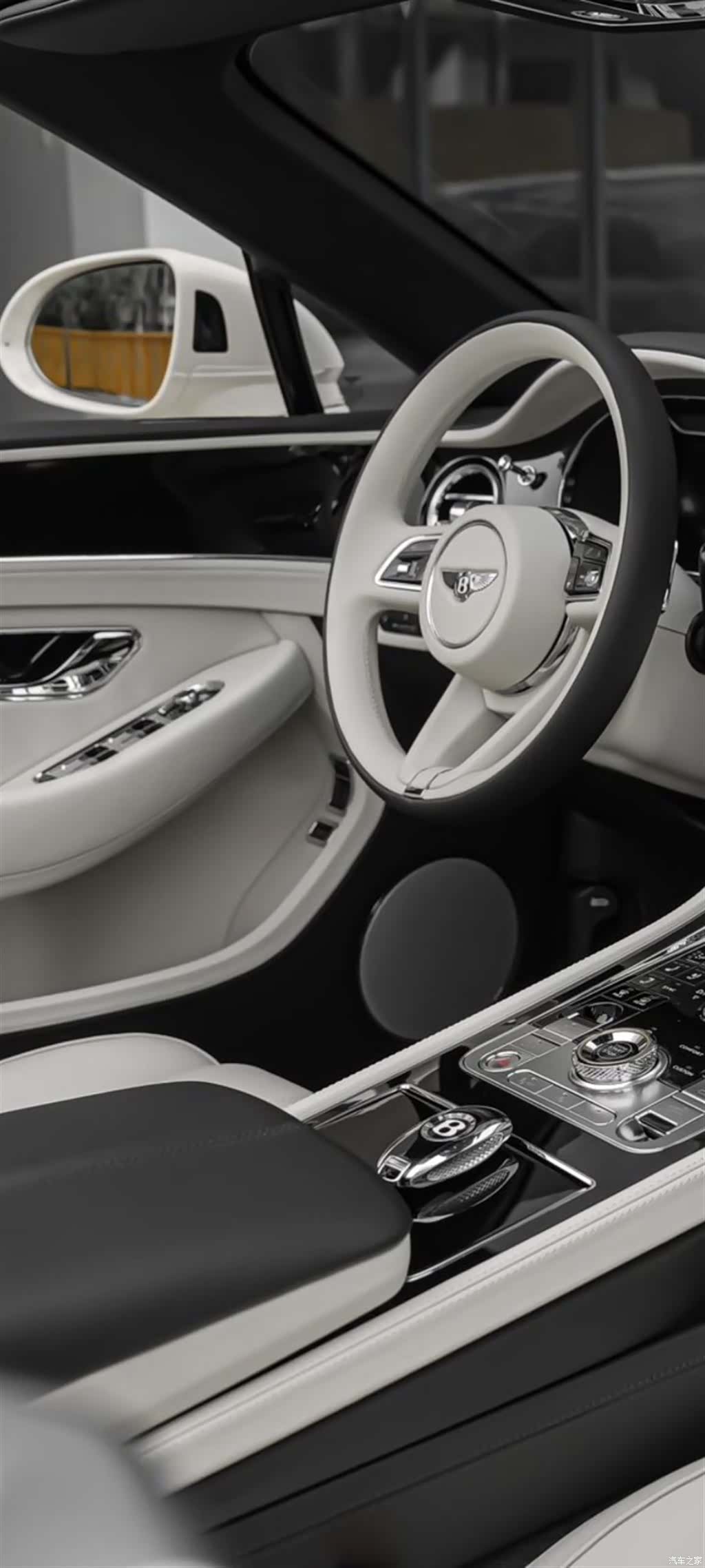 Bentley Continental GT, 2022 9