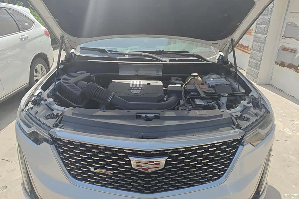 Cadillac XT6, 2021 10