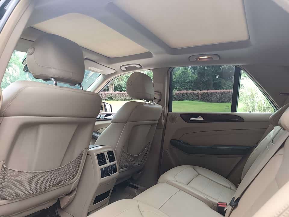 Mercedes-Benz M class